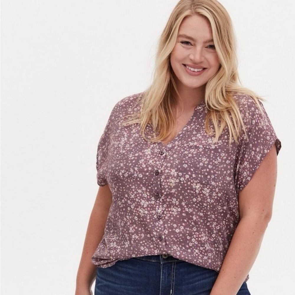 TORRID • Floral Print Top